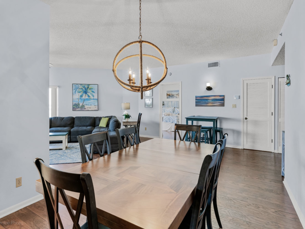 Gulf View Vacation Rentals Indian Shores 3-Bedroom Penthouse with Pool